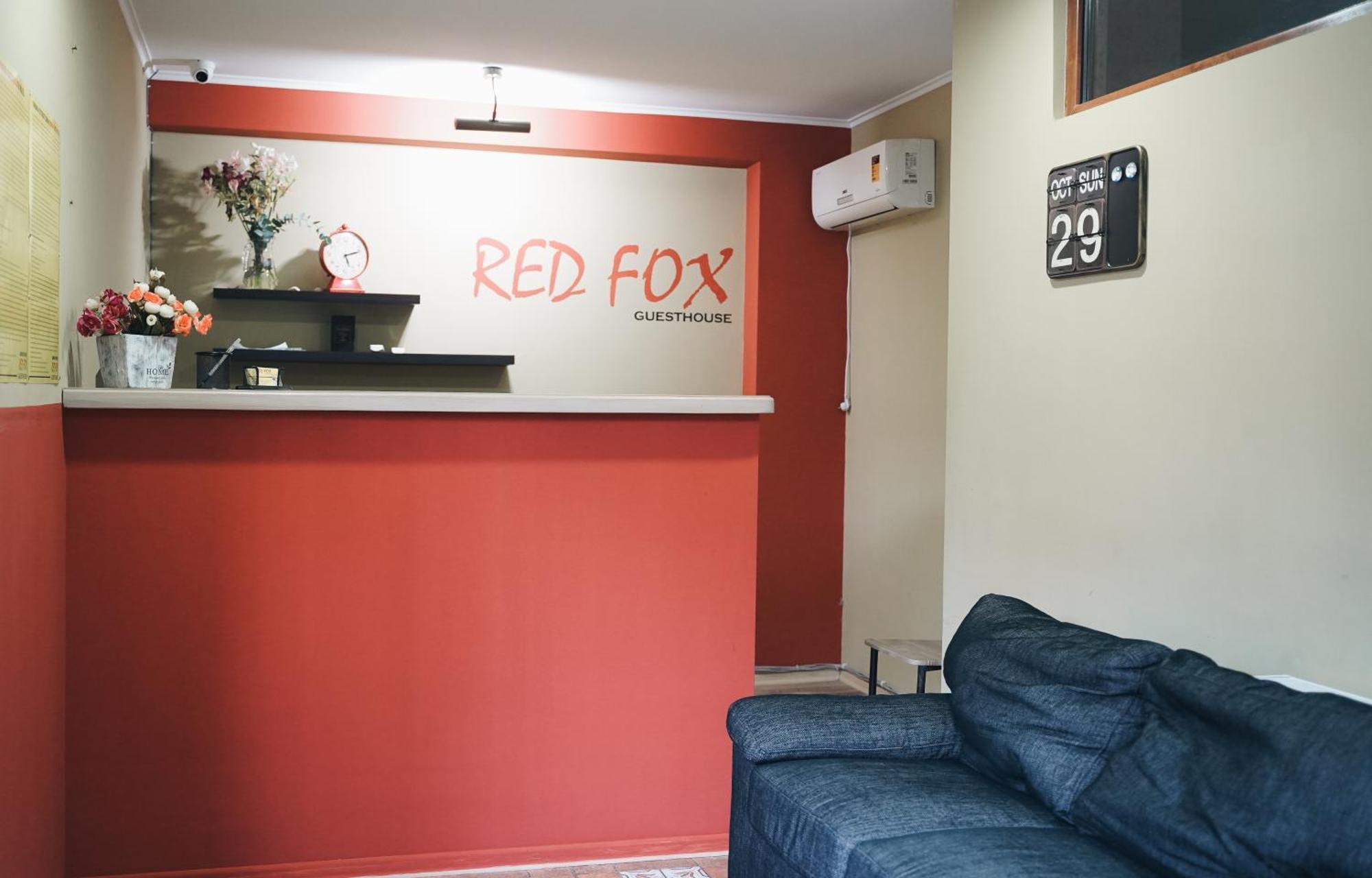 Red Fox Guesthouse Tbilisi ภายนอก รูปภาพ