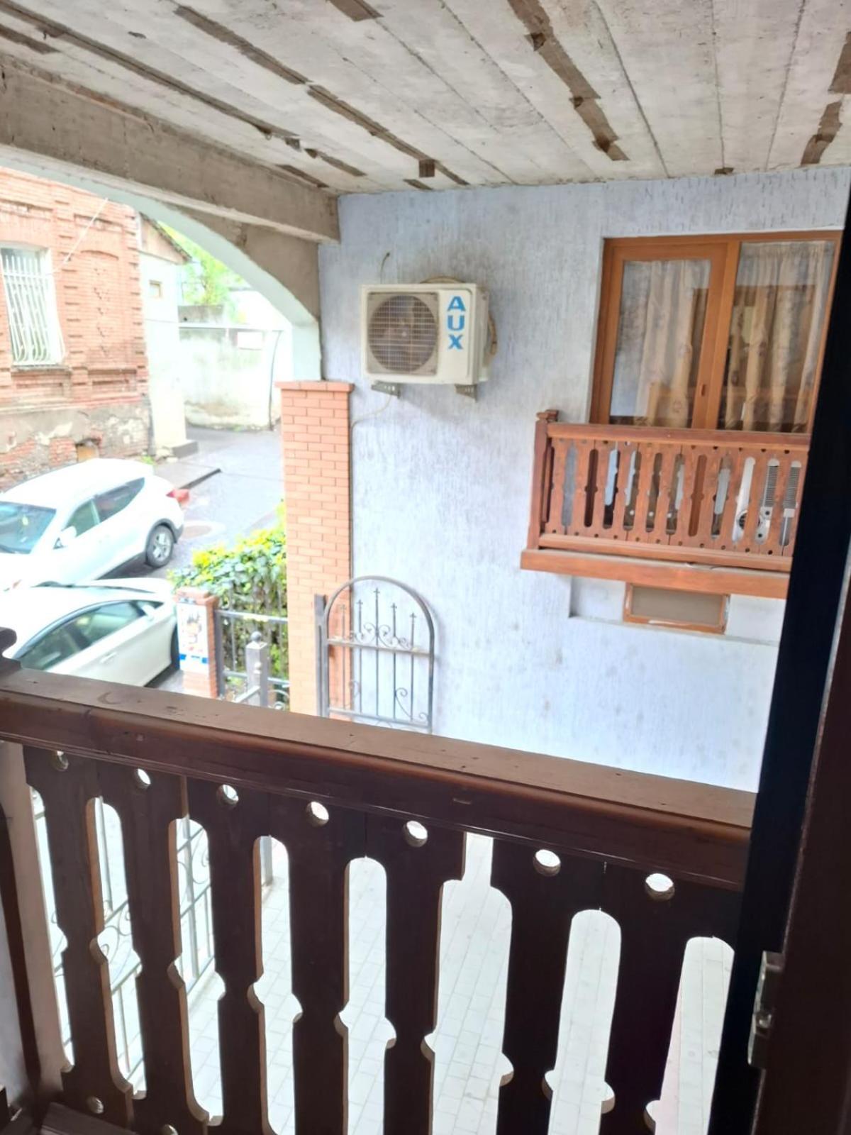Hotel Alaverdi Palace Tbilisi ภายนอก รูปภาพ