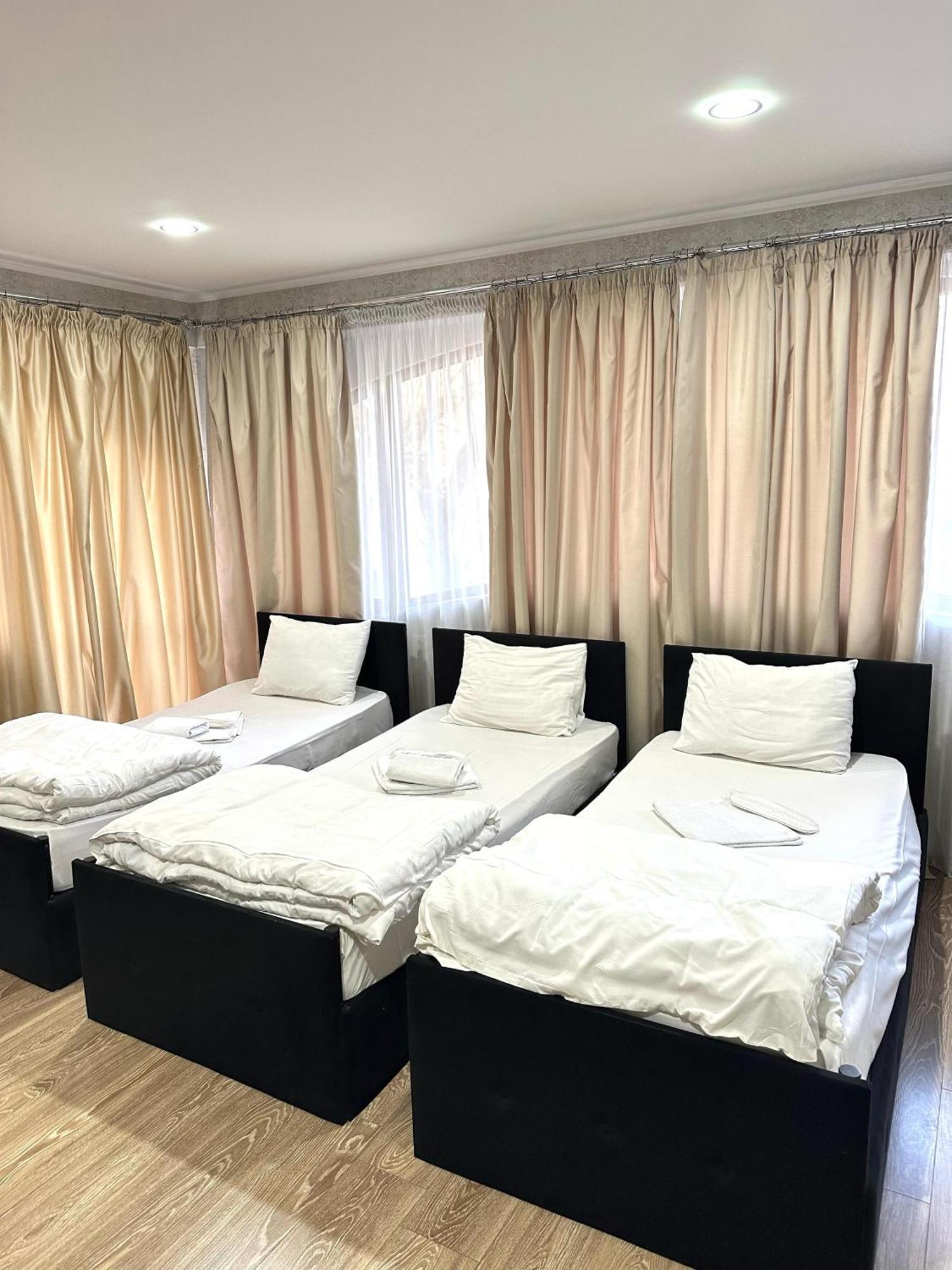 Hotel Alaverdi Palace Tbilisi ภายนอก รูปภาพ