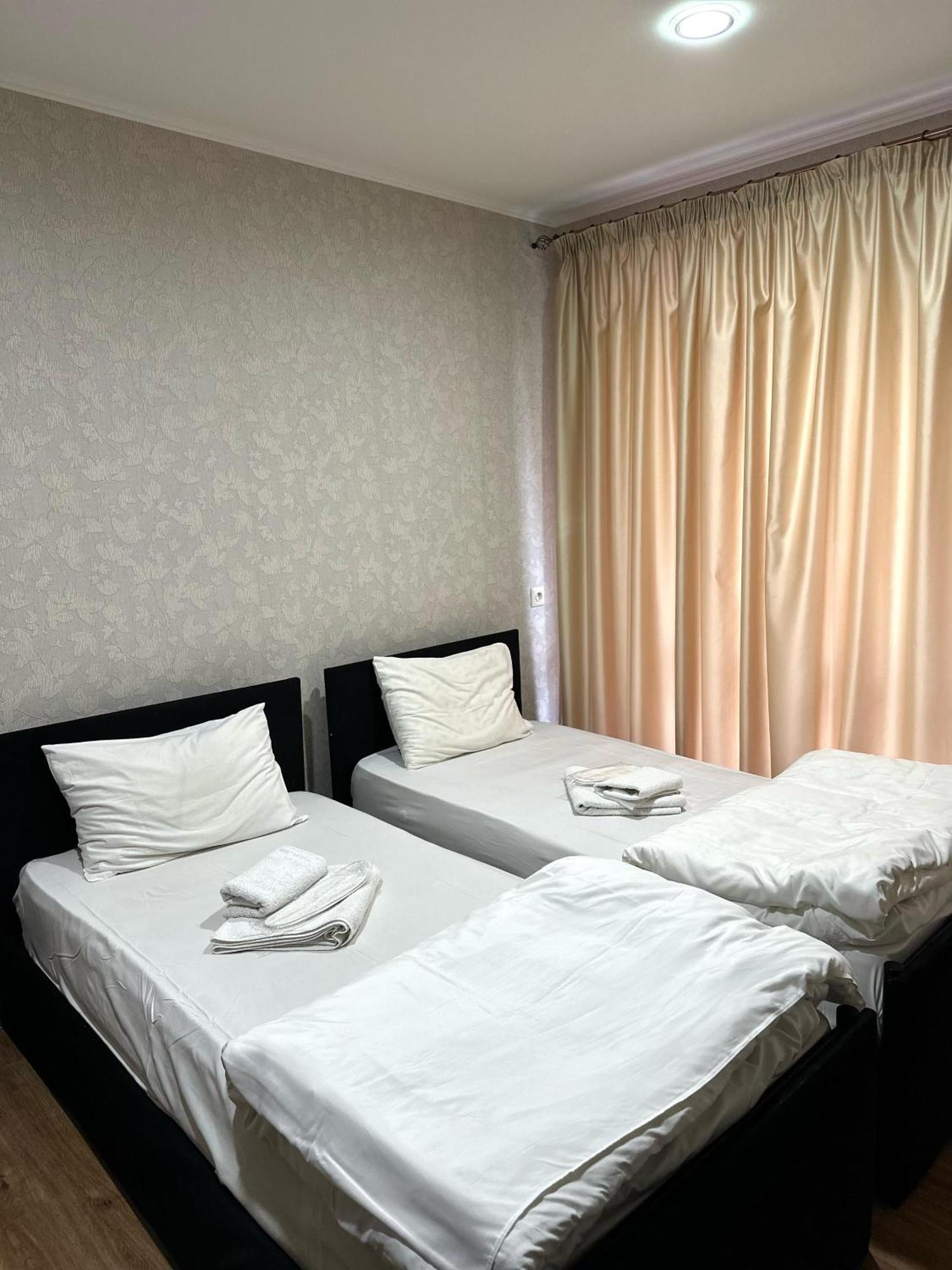 Hotel Alaverdi Palace Tbilisi ภายนอก รูปภาพ