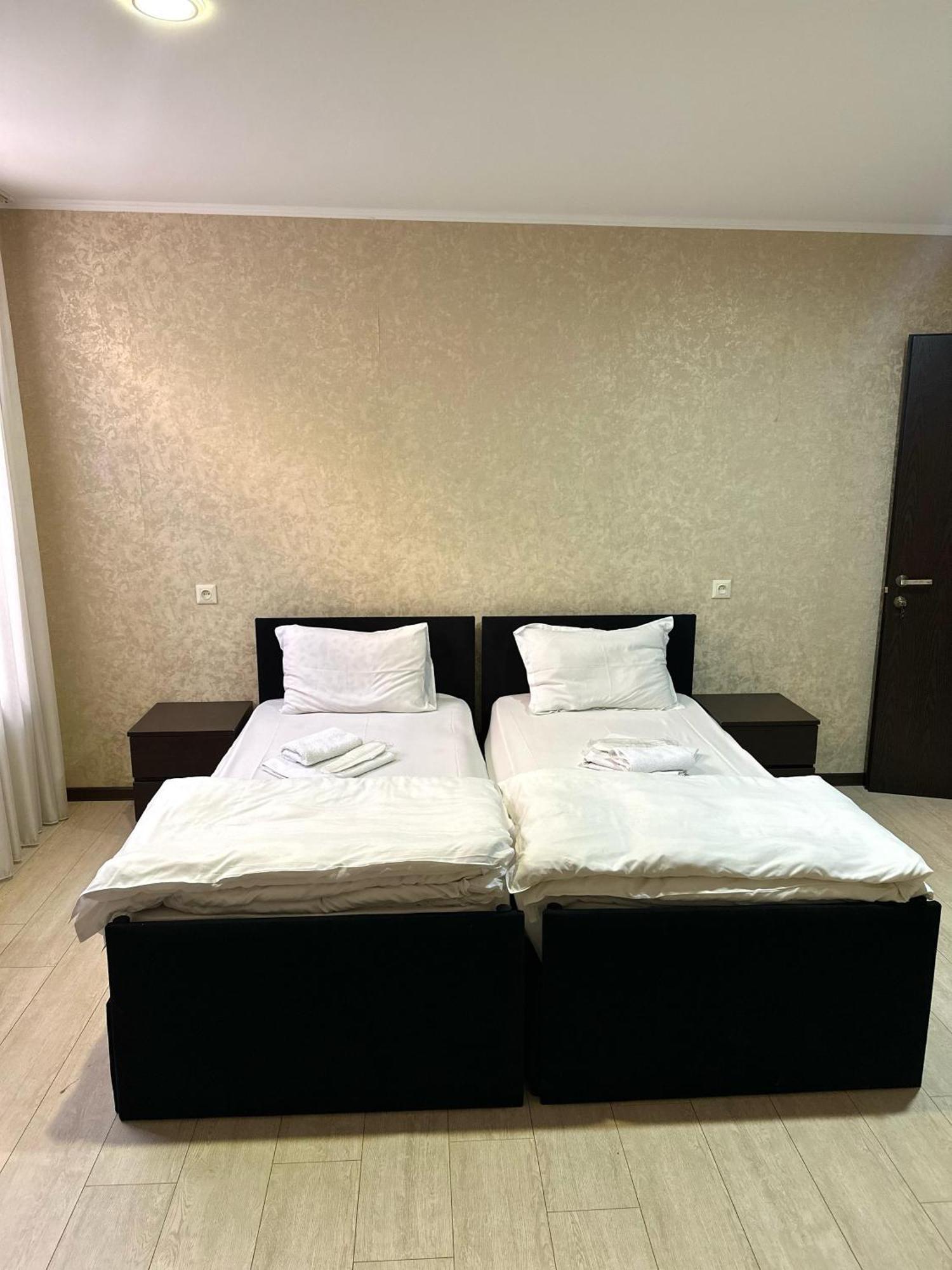 Hotel Alaverdi Palace Tbilisi ภายนอก รูปภาพ