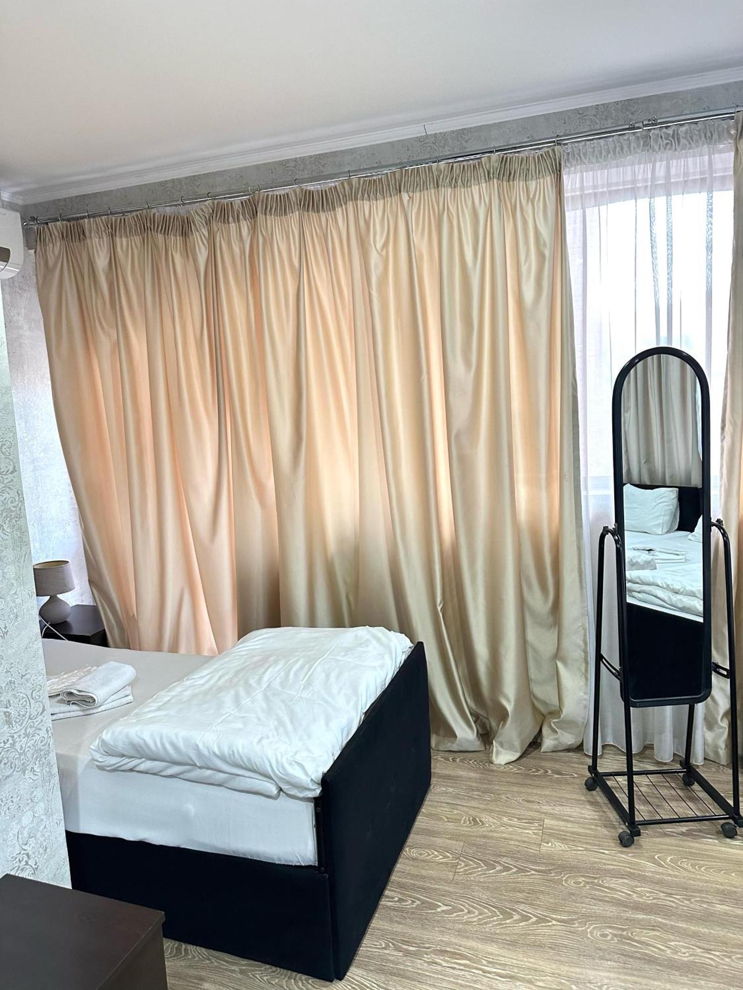 Hotel Alaverdi Palace Tbilisi ภายนอก รูปภาพ