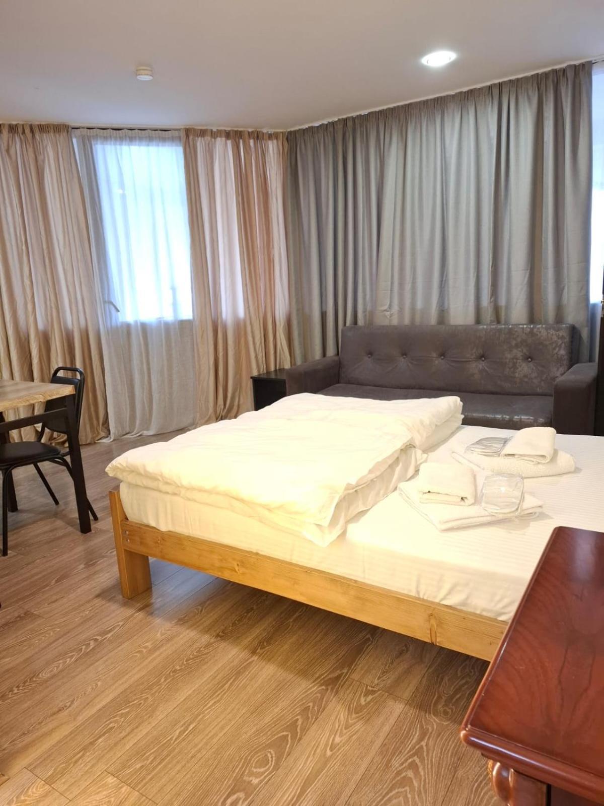 Hotel Alaverdi Palace Tbilisi ภายนอก รูปภาพ